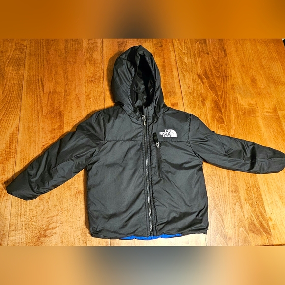 Thermoball Reversible Jacket - Picture 4 of 5